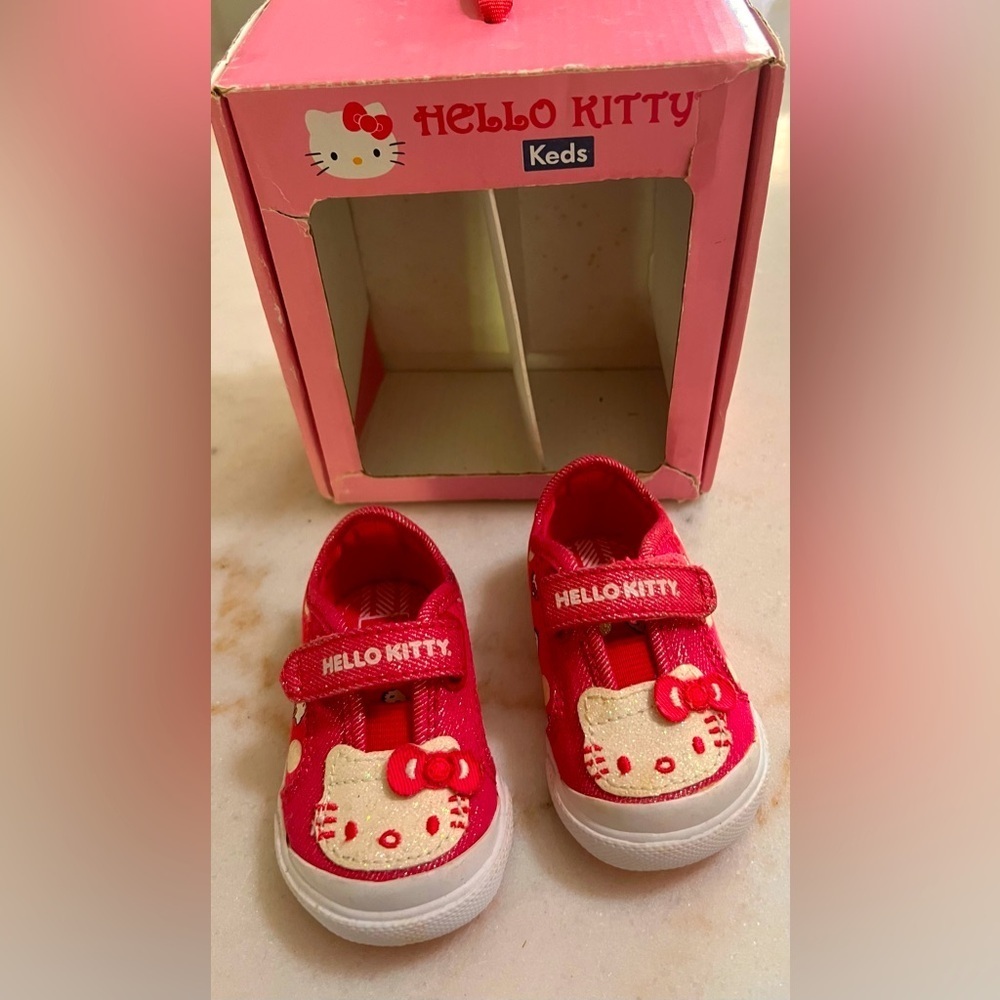 Hello Kitty Kids Sneakers - Red and White